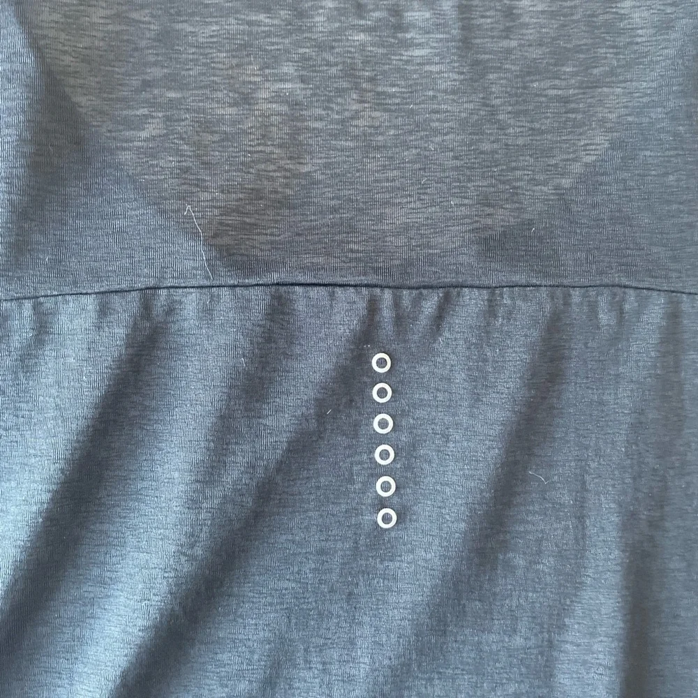 Nike Women's Black Sports Top dri fit sleeveless size small